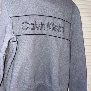 Calvin Klein Light Gray Crewneck Sweater